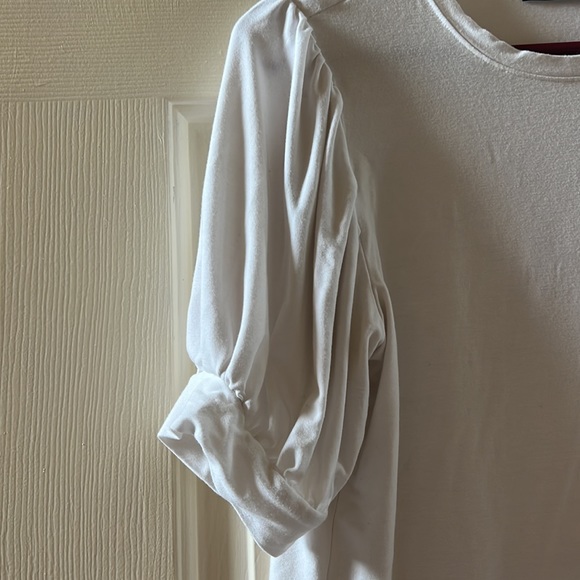 Tahari off white shirt - Picture 2 of 6